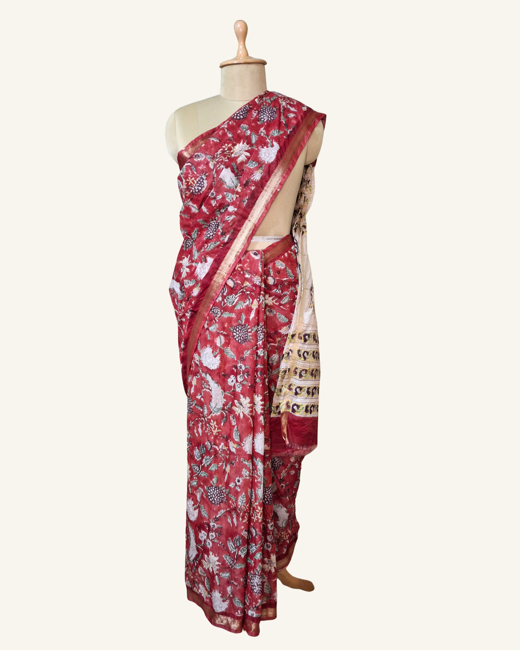 Red Bageecha Sanganeri Maheshwari saree