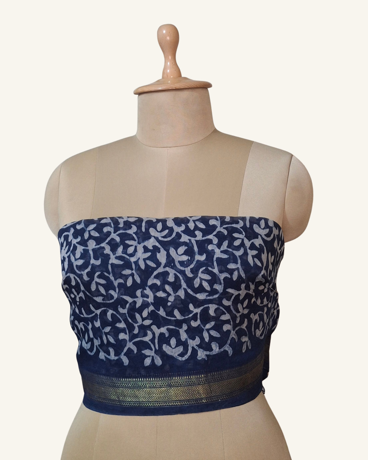 Bindu Dabu Print Masherwari Saree