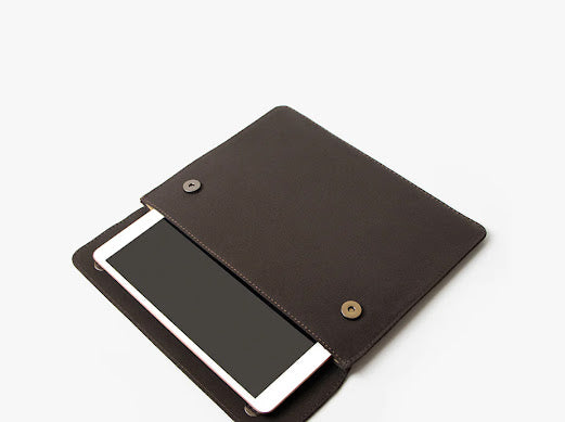 The Canvas Tech Sleeve