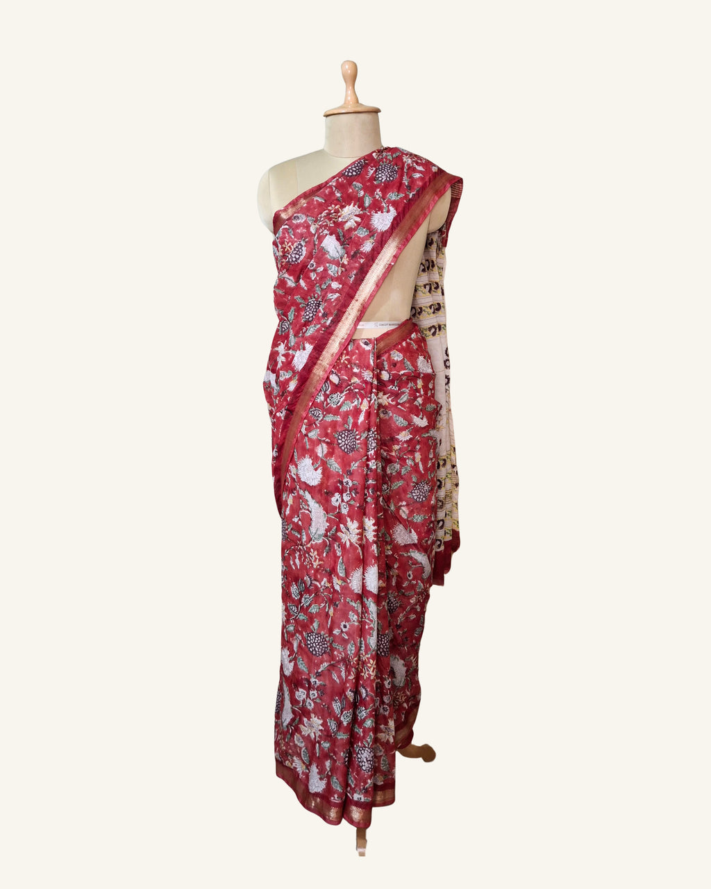 Red Bageecha Sanganeri Maheshwari saree