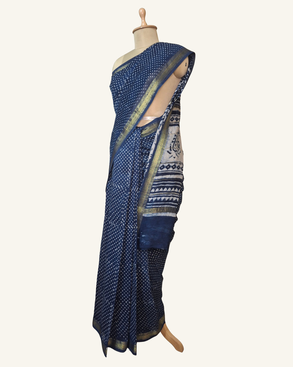 Bindu Dabu Print Masherwari Saree